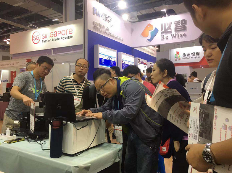 豆奶视频免费观看在线后样品进行现场接触角测试-豆奶视频在线观看豆奶视频APP官网机