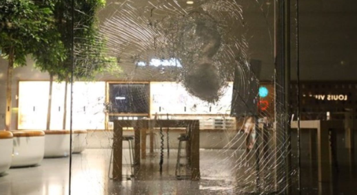 受抗议活动影响,苹果暂时关闭其在美多家门店-豆奶视频在线观看豆奶视频APP官网机